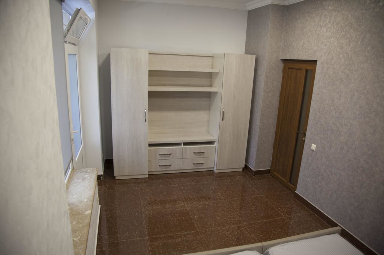 Хостелы Liko Hostel Ереван-21