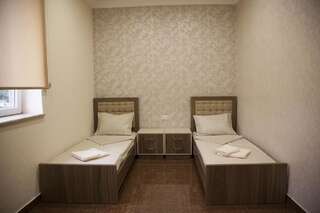 Хостелы Liko Hostel Ереван Бюджетный двухместный номер с 1 кроватью или 2 отдельными кроватями-4