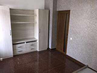 Хостелы Liko Hostel Ереван Бюджетный двухместный номер с 1 кроватью или 2 отдельными кроватями-3