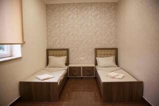Хостелы Liko Hostel Ереван Бюджетный двухместный номер с 1 кроватью или 2 отдельными кроватями-8